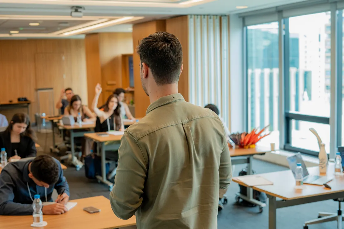 Aula do curso Execução de Alta Performance durante a fase final em São Paulo