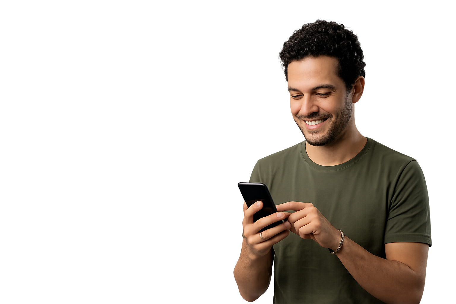 Homem Sorrindo com Celular Alinhado à Direita