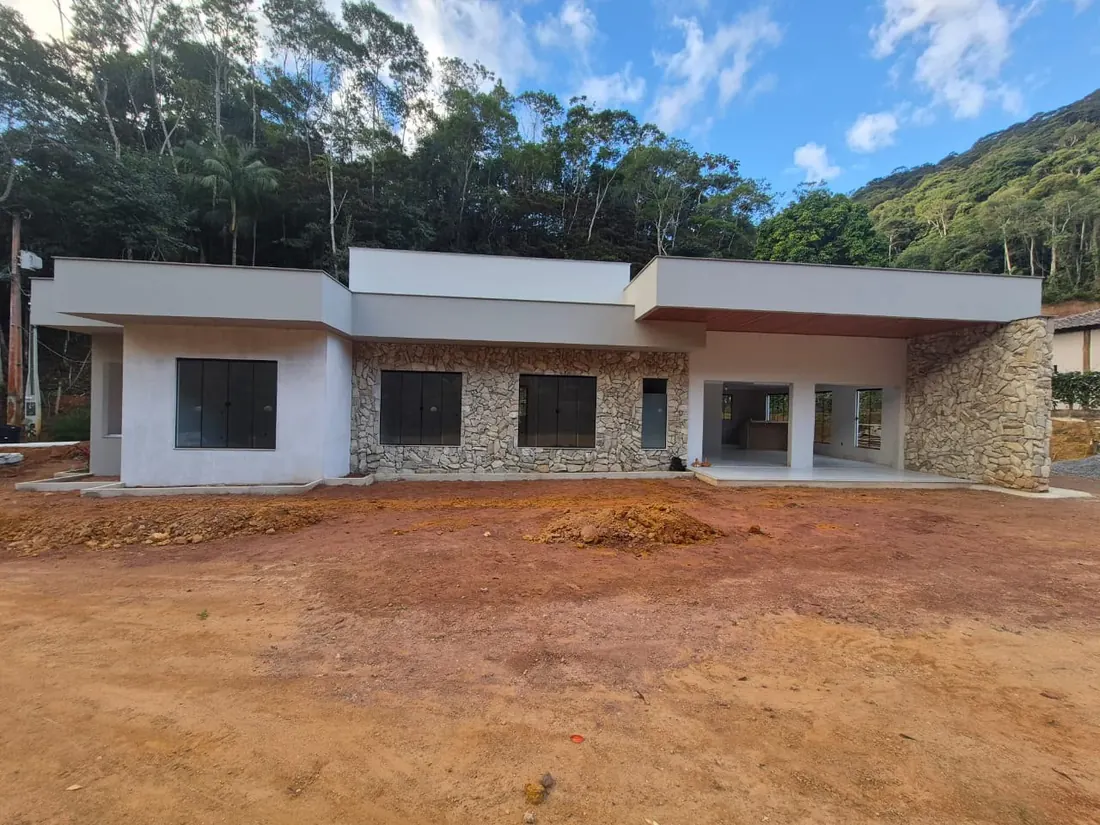 Fachada em Moledo