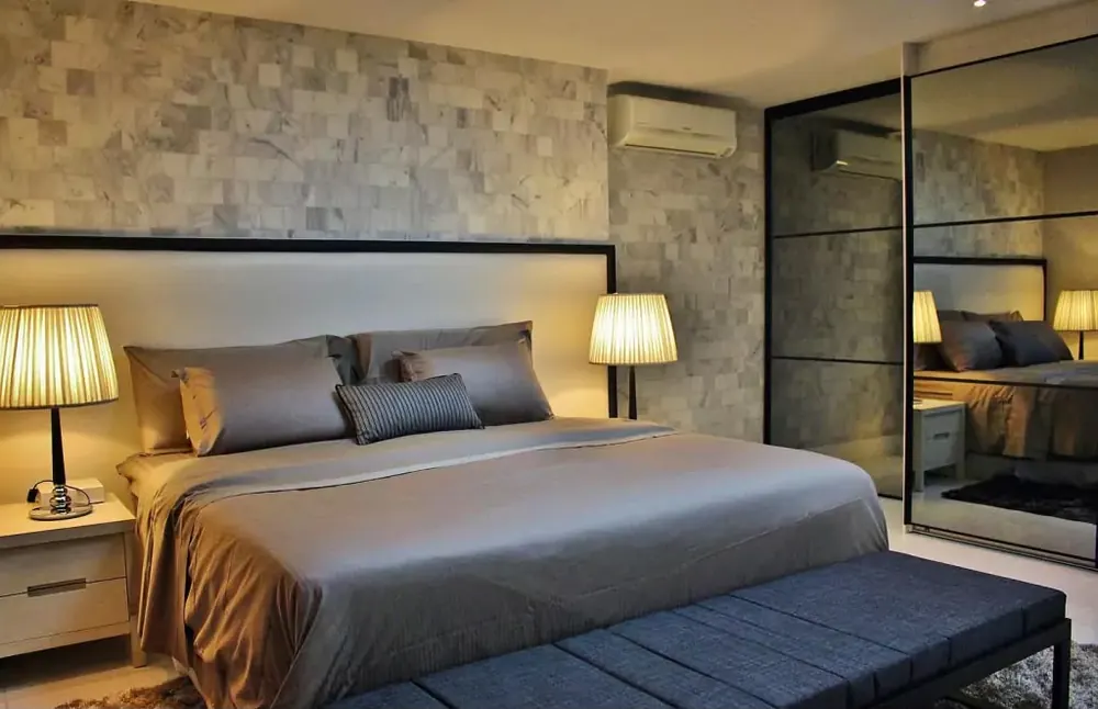 Quarto em [confirmar pedra]