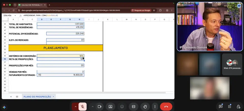 Léo Dumont dando aula ao vivo