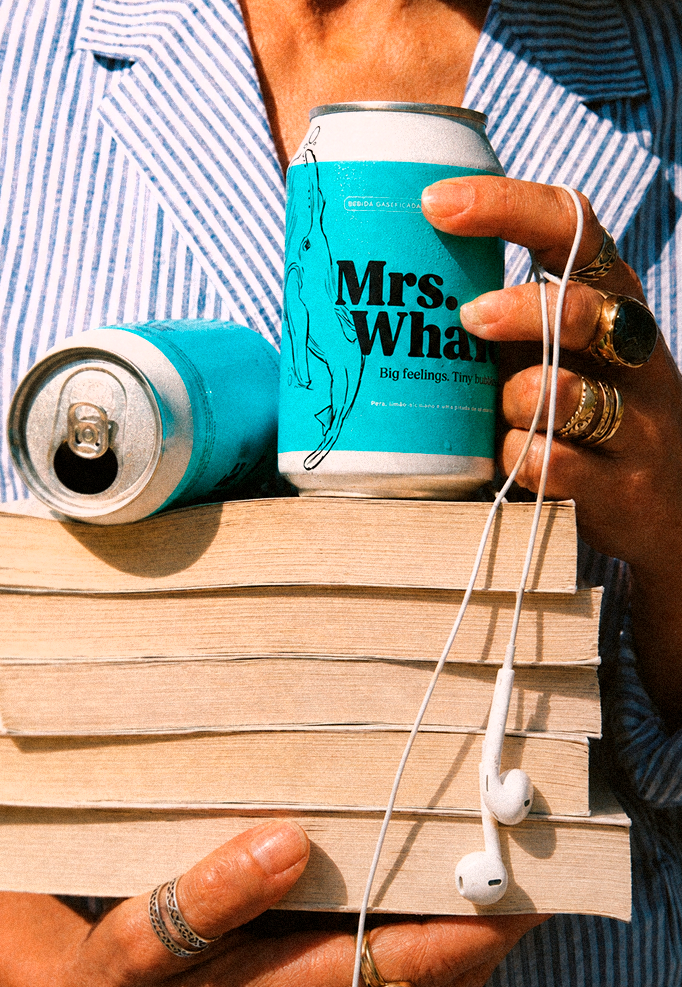 Mrs. Whale — aplicação 2