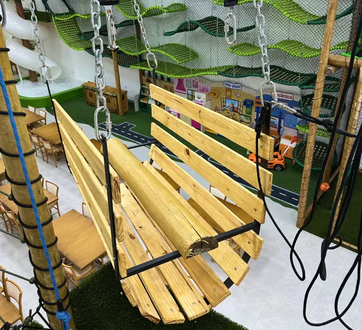 Tirolesa na KidLand