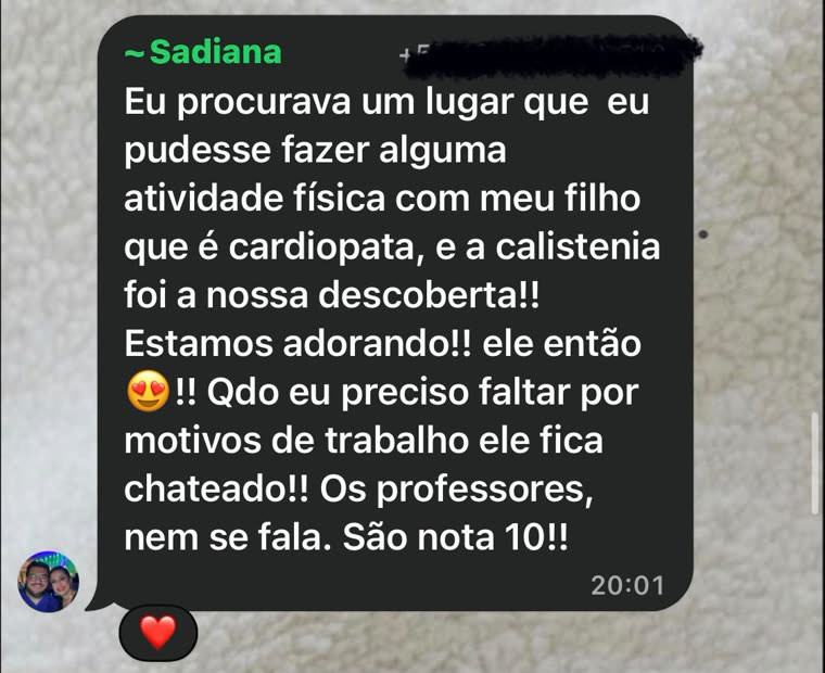Depoimento de Sadiana no grupo de WhatsApp da Foren Wellness
