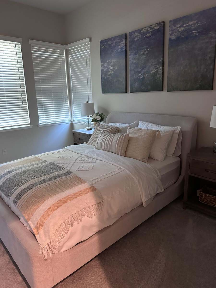 Bedroom after Airbnb turnover