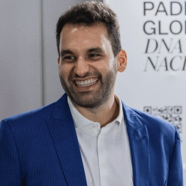 Murilo Nicolau, advogado especialista em Direito Canábico