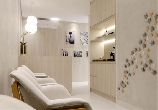 Sala de espera da Clínica Naka Ido Odontologia