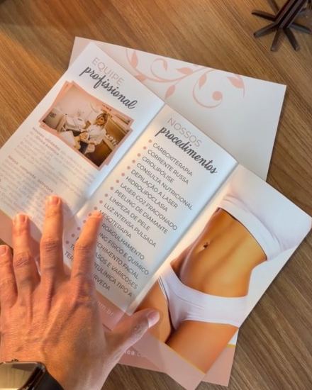 Folder de procedimentos para clínica de estética