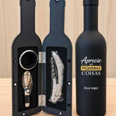 Kit Vinho Yon personalizado com a marca da empresa